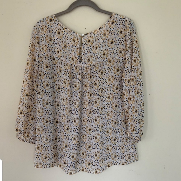 Lucky Boho Flowy Cream Blouse Yellow and Navy Blue Floral Print Size L - Picture 6 of 8